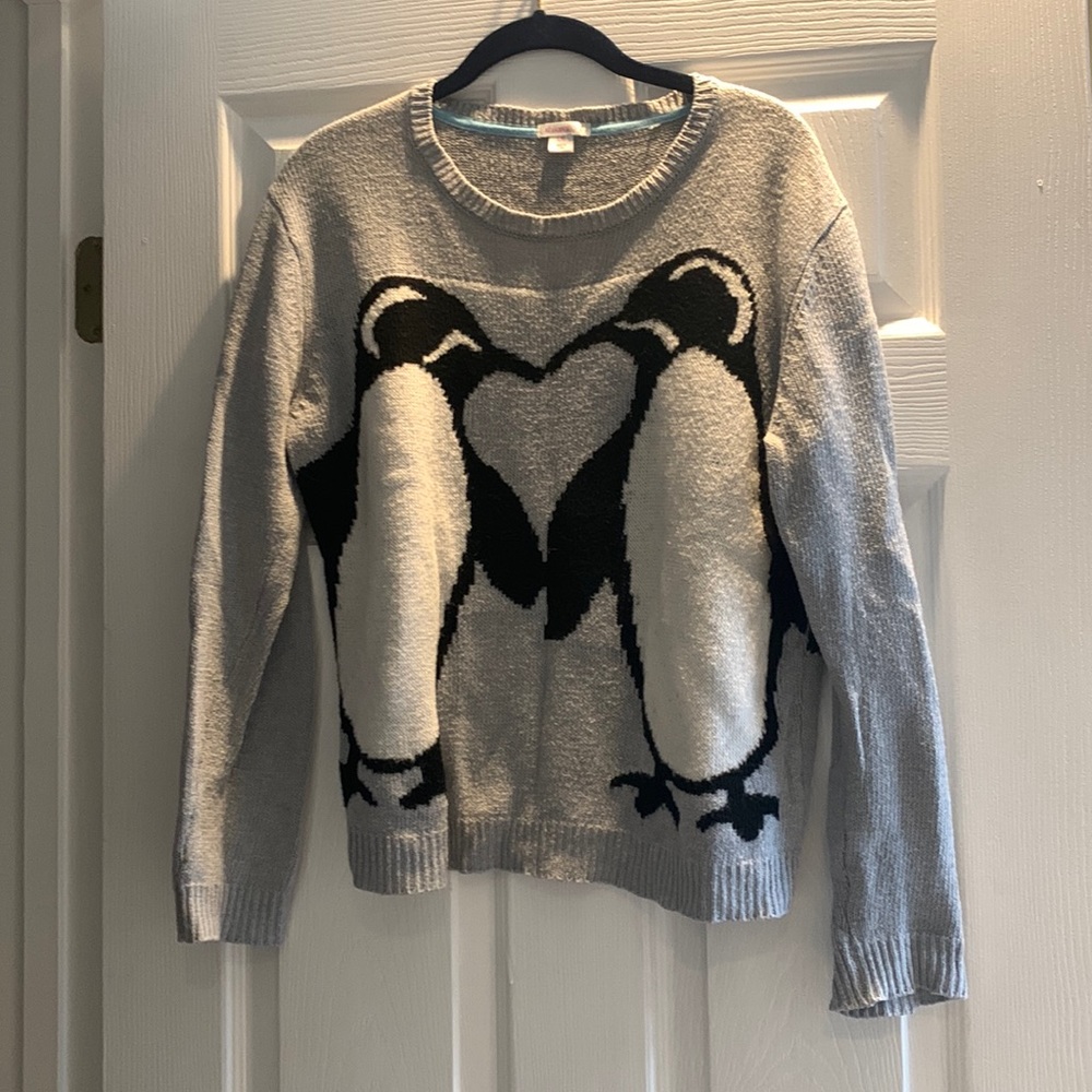 Penguin sweater!!